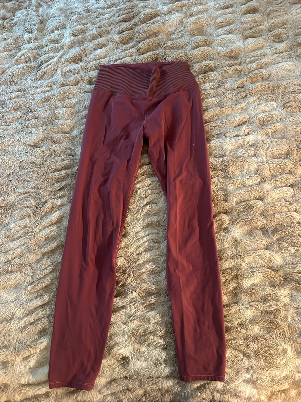 Vuori Women’s Maroon/Pinkish Stretch Active Leggings